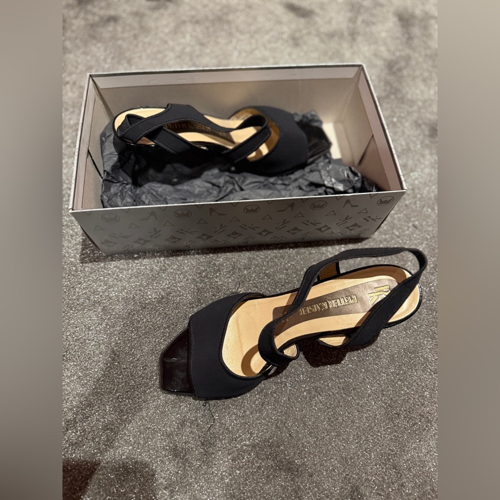 Peter Kaiser excellent condition. Sling back Vintage shoes. - Picture 3 of 4